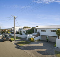 Minutes walk to Peregian Beach and surf - Unit 1/28 Pelican Street - Holiday Find