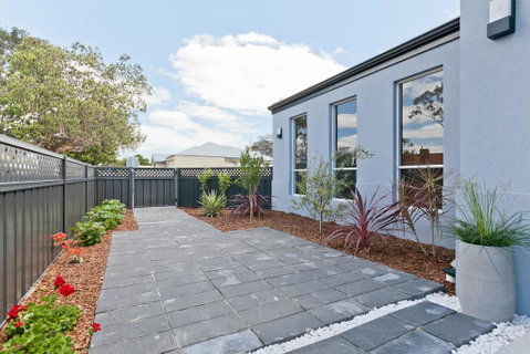 Modern And Spacious Home Near Curtin University - Holiday Find 2