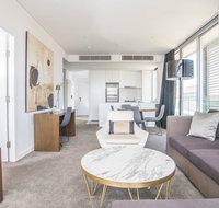 Modern home for 4 Silkari Suite Chatswood - Holiday Find