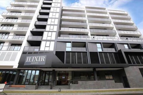 Modern Luxury 3 Bedroom Apartment With Sea Views - Holiday Find 1