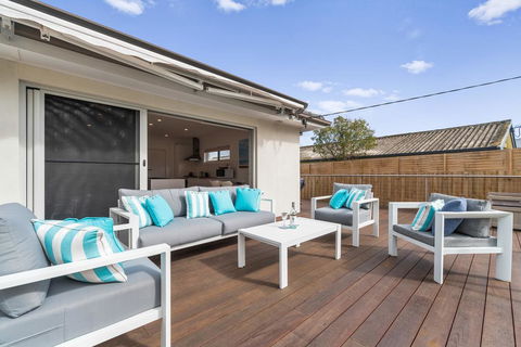 Modern, Charming And Characterful. Fully Renovated - Holiday Find 0