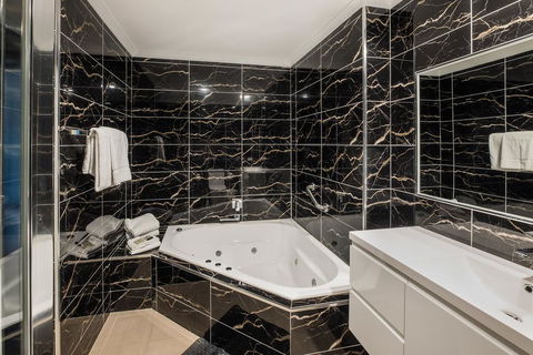 Mollymook Shores Motel And Conference Centre - Holiday Find 2
