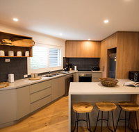 MONREPOS - Holiday Find