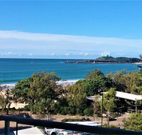 Mooloolaba Beachfront Apartment - Holiday Find