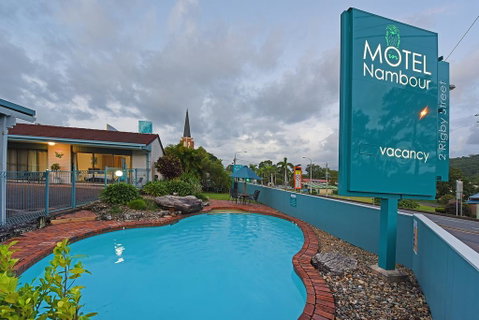 Motel In Nambour - Holiday Find 2