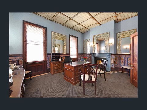 Mount Victoria Manor - Holiday Find 3