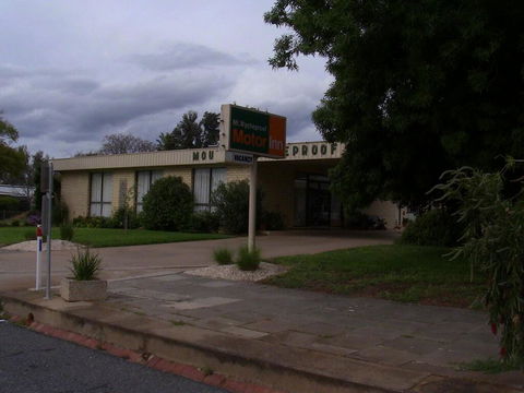 Mount Wycheproof Motor Inn - Holiday Find 2