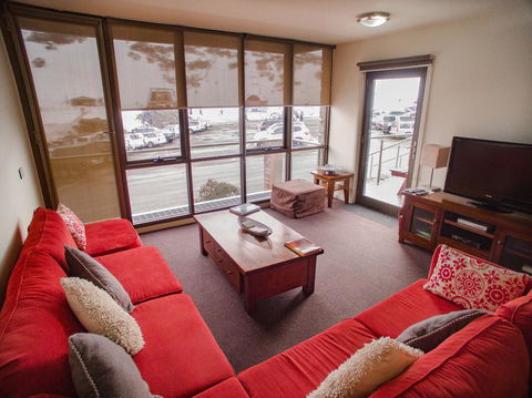 Mountain View Chalet At Heidi's - Holiday Find 0