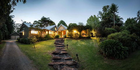 Mt Glorious Getaways - Holiday Find 2