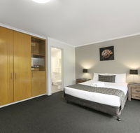 Mt Ommaney Hotel Apartments - Holiday Find