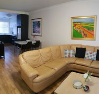 Mt.Lawley Superb 2 BR location Comfort style 2 - Holiday Find