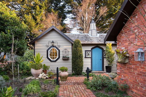 Musk Farm Studio - Holiday Find 0