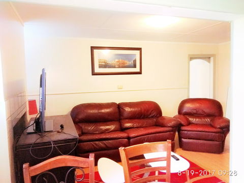 Forrest St Apartments - Holiday Find 8