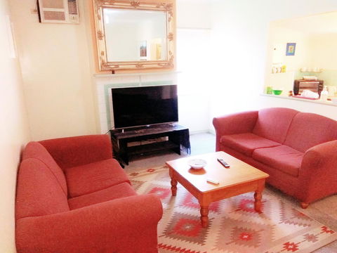 Forrest St Apartments - Holiday Find 2