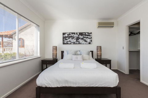 Cottesloe Beach House II - Holiday Find 27