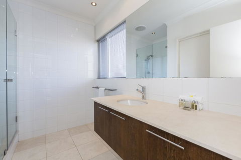 Cottesloe Beach House II - Holiday Find 18