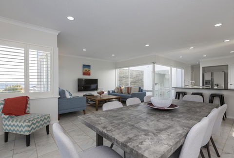 Cottesloe Beach House II - Holiday Find 1