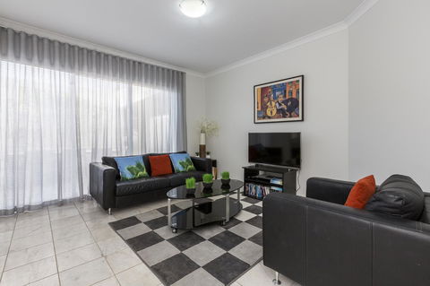 Cottesloe Beach House II - Holiday Find 7