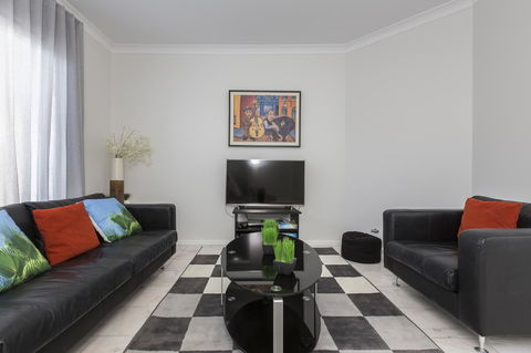 Cottesloe Beach House II - Holiday Find 6