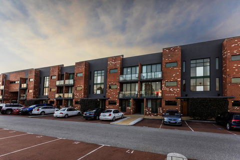 Perth Ascot Central Apartment Hotel Official - Holiday Find 4