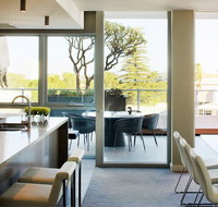 Claremont Quarter Luxury Apartment - Holiday Find