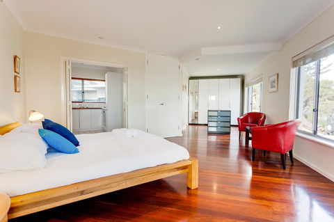 Cottesloe Contemporary Villa - Holiday Find 4