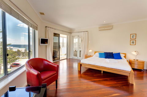 Cottesloe Contemporary Villa - Holiday Find 0