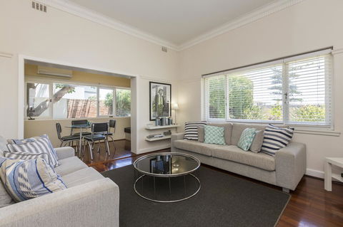 Cottesloe Bel-Air Apartment - Holiday Find 0