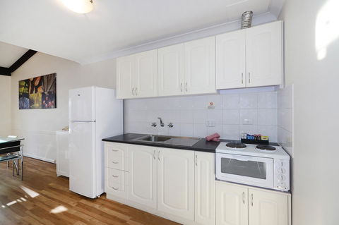 Seashore Memories - Sleeps 3 - Holiday Find 8