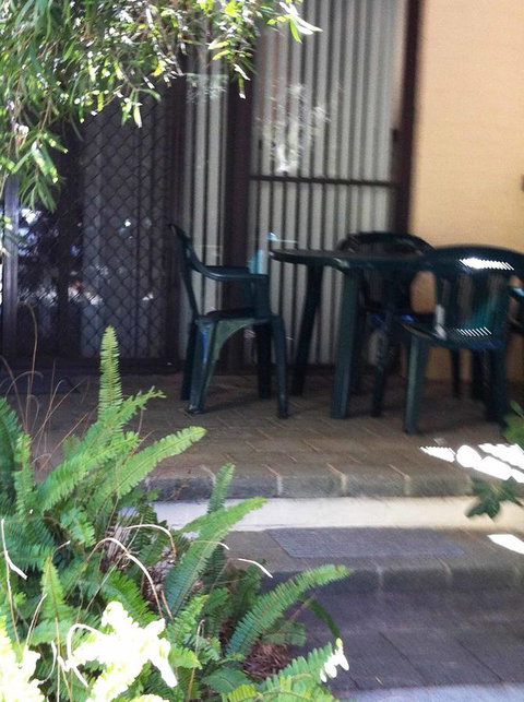 Kenata-Fairway Apartment Hotel - Holiday Find 16