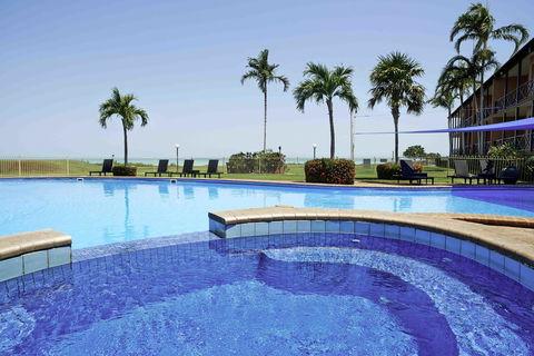 Moonlight Bay Suites - Holiday Find 7