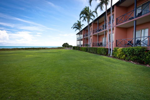 Moonlight Bay Suites - Holiday Find 12