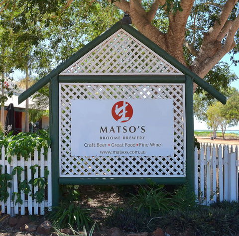 Moonlight Bay Suites - Holiday Find 18