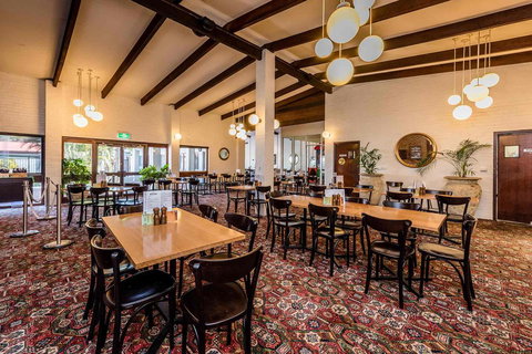 Nightcap At Wintersun Hotel - Holiday Find 24