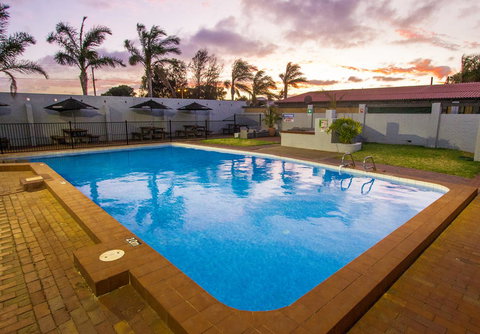 Nightcap At Wintersun Hotel - Holiday Find 30