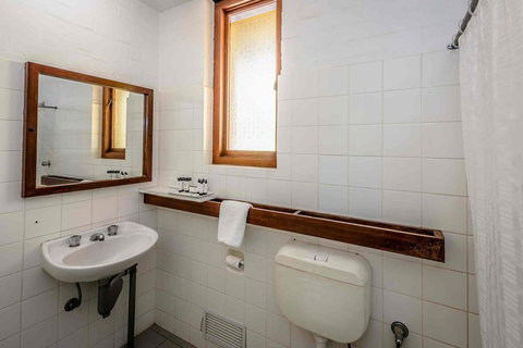 Nightcap At Wintersun Hotel - Holiday Find 10