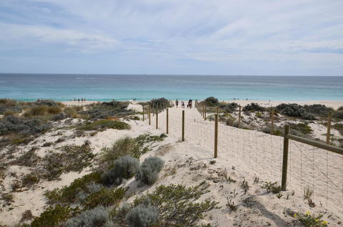 West Beach Lagoon 218 - Outstanding Value! - Holiday Find 25