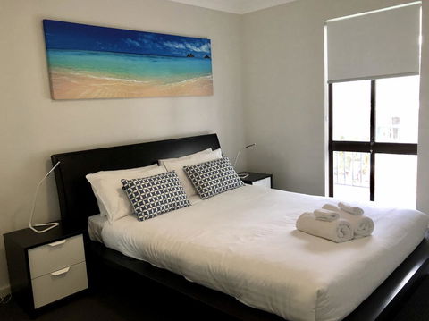 West Beach Lagoon 218 - Outstanding Value! - Holiday Find 4