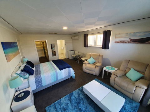 Palm Beach Bed & Breakfast - Holiday Find 21