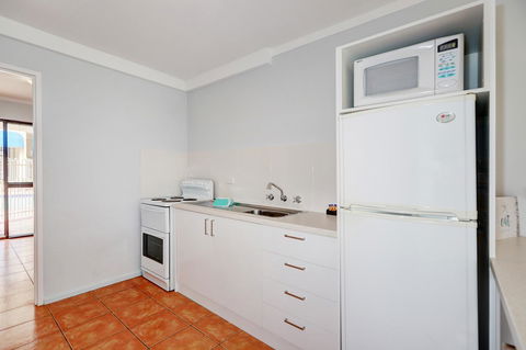West Beach Lagoon 204 â€“ Ground Floor - Holiday Find 7