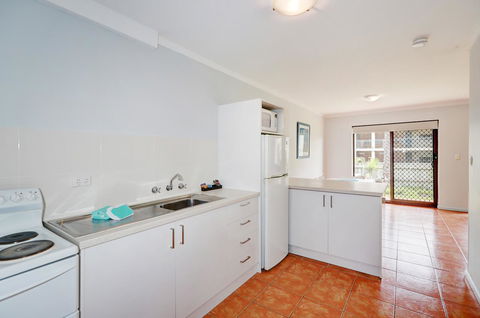 West Beach Lagoon 204 â€“ Ground Floor - Holiday Find 6