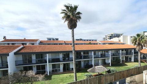 West Beach Lagoon 204 â€“ Ground Floor - Holiday Find 14