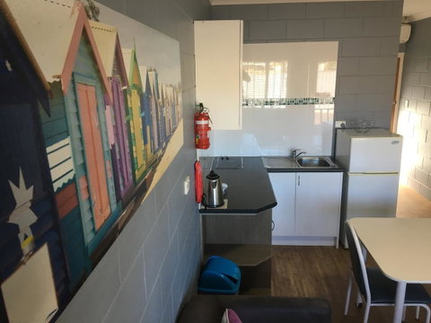 Esperance Central Accommodation - Holiday Find 24