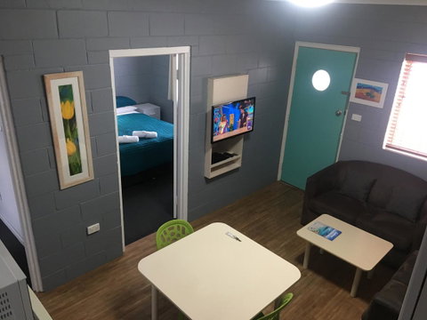 Esperance Central Accommodation - Holiday Find 18