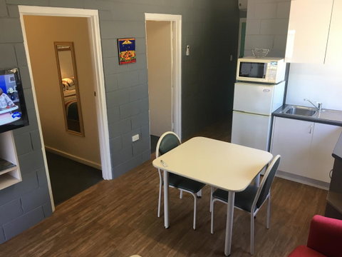 Esperance Central Accommodation - Holiday Find 40