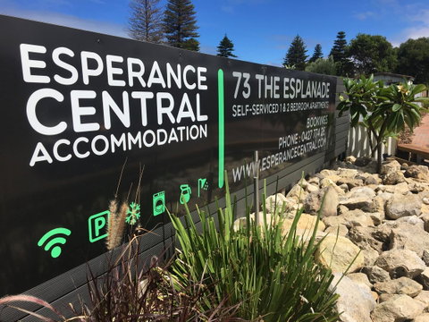 Esperance Central Accommodation - Holiday Find 4
