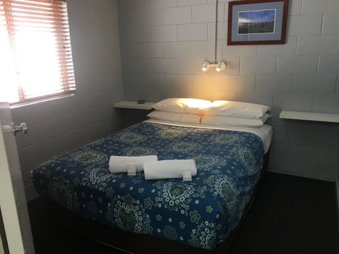 Esperance Central Accommodation - Holiday Find 22
