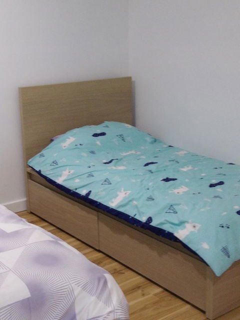 DIANELLA Budget Rooms Happy Place To Stay - Holiday Find 23