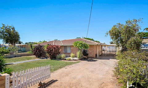 The Bluff Point - Holiday Find 8