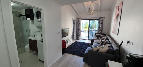 West Beach Lagoon 211 â€“ Great Views - Holiday Find 6